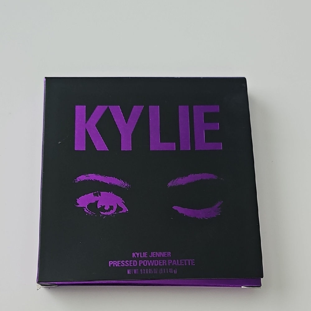 Kylie Cosmetics Pressed Eyeshadow Powder Palette - Shade of Purples